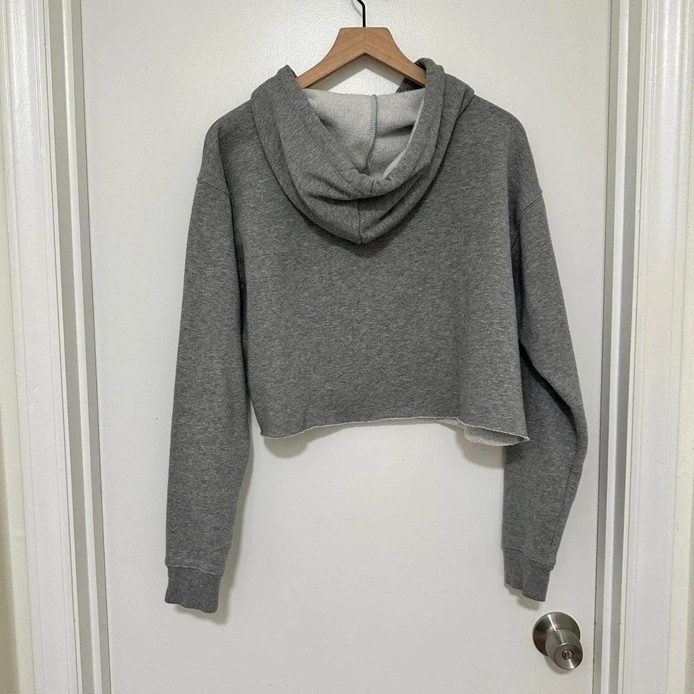 Wild Fable | Women's Gray Cropped Hoodie Raw Hem Fleece Sweatshirt, Size M - Picture 2 of 4